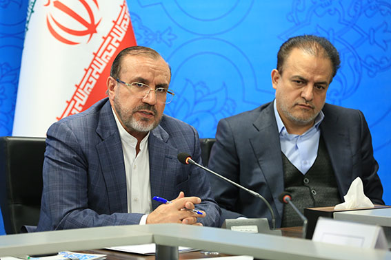 تدوین صحیح آییننامهها و حمایت از تولیدکنندگان از اولویتهای جدی مجلس است