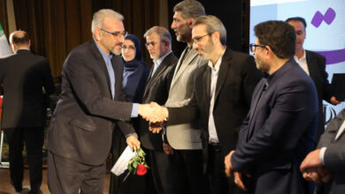 تجلیل از اتاق بازرگانی البرز در اختتامیه هشتمین دوره جشنواره مطبوعات استان البرز