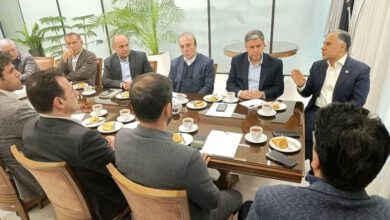 نشست استاندار اردبیل و مدیرعامل بانک تجارت کشور