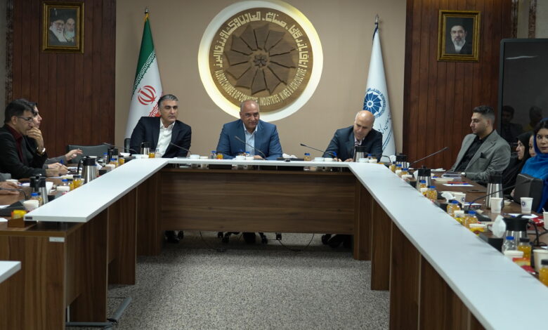 بازنگری در قوانین بیمهای، لازمه حفظ اشتغال و پایداری کسبوکارهای گردشگری و صنایعدستی است